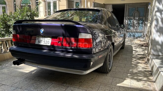 BMW 520 1995, 250,000 km - 2.0 l - Bakı