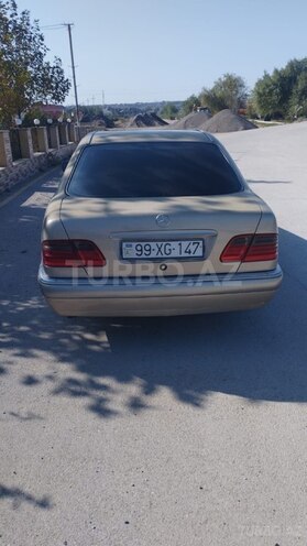 Mercedes E 230 1996, 420,000 km - 2.3 л - Bakı
