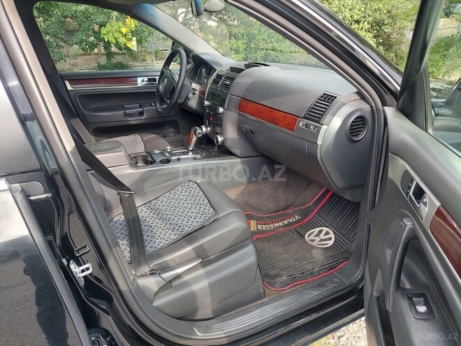 Volkswagen Touareg 2004, 352,000 km - 3.2 л - Şəki