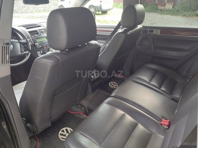 Volkswagen Touareg 2004, 352,000 km - 3.2 л - Şəki