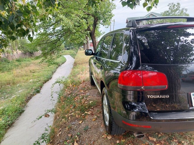Volkswagen Touareg 2004, 352,000 km - 3.2 л - Şəki