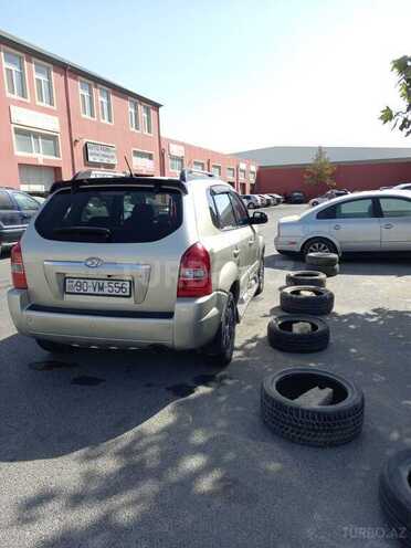 Hyundai Tucson 2008, 200,000 km - 2.0 l - Bakı