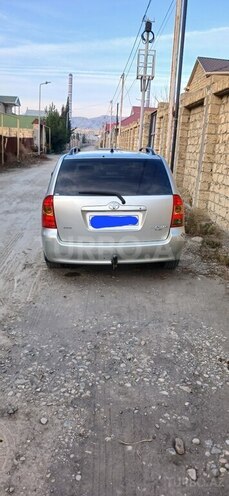 Toyota Corolla 2005, 246,000 km - 1.4 l - Mingəçevir