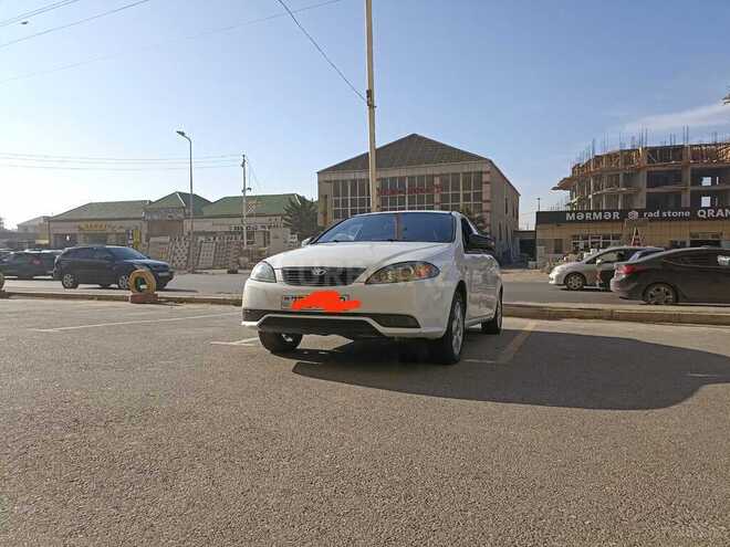 Daewoo Gentra 2013, 500,000 km - 1.5 l - Bakı