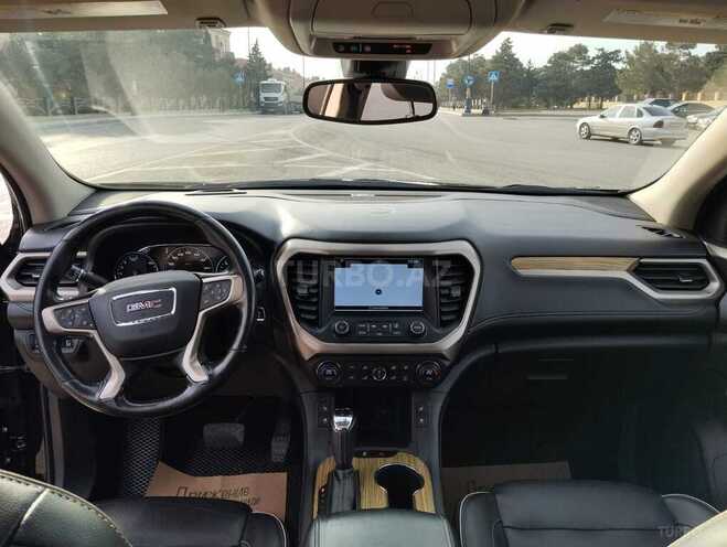 GMC Acadia 2018, 179,000 km - 3.6 л - Bakı
