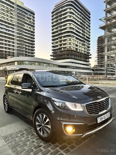 Kia Carnival 2016, 123,000 km - 2.2 l - Bakı