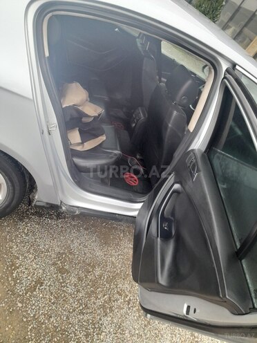 Volkswagen Passat 2005, 417,250 km - 2.0 l - Şəmkir