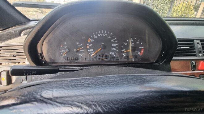 Mercedes C 220 1998, 518,000 km - 2.2 l - Bakı