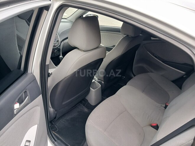 Hyundai Accent 2013, 222,089 km - 1.6 l - Sumqayıt