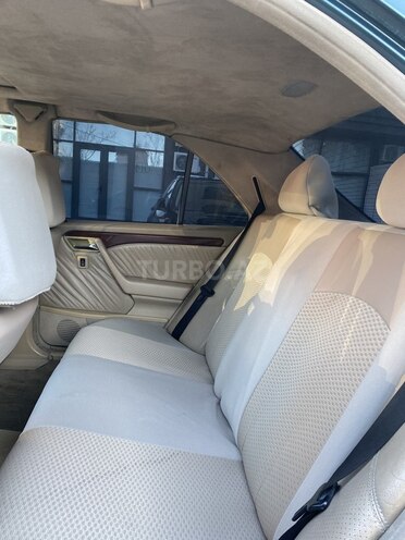 Mercedes C 220 1995, 430,000 km - 2.2 l - Bakı