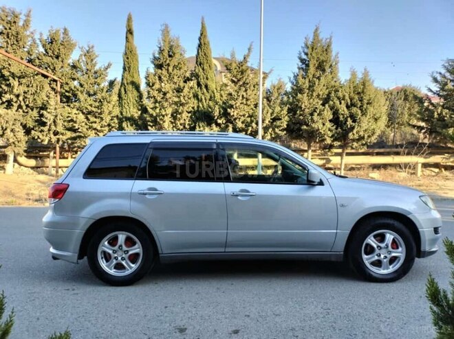 Mitsubishi Airtrek 2003, 199,000 km - 2.0 л - Bakı
