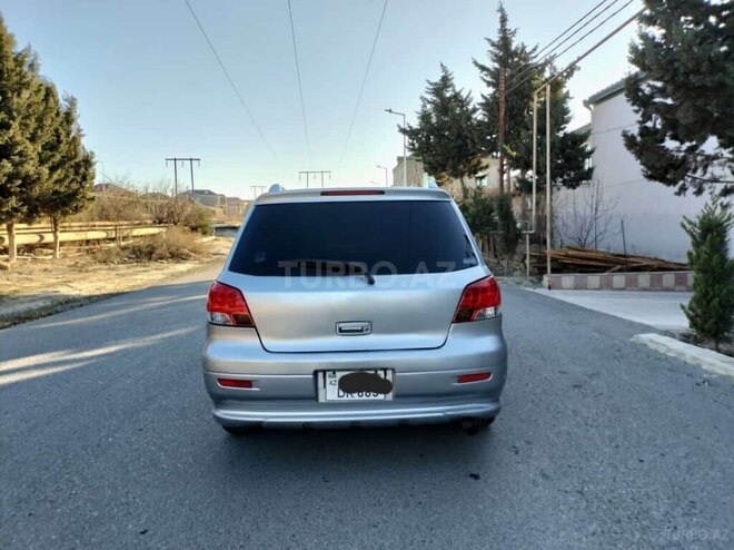 Mitsubishi Airtrek 2003, 199,000 km - 2.0 л - Bakı
