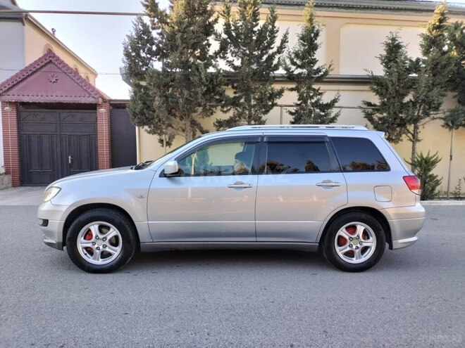Mitsubishi Airtrek 2003, 199,000 km - 2.0 л - Bakı