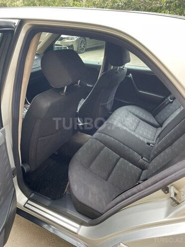 Mercedes C 180 1996, 270,000 km - 1.8 l - Bakı