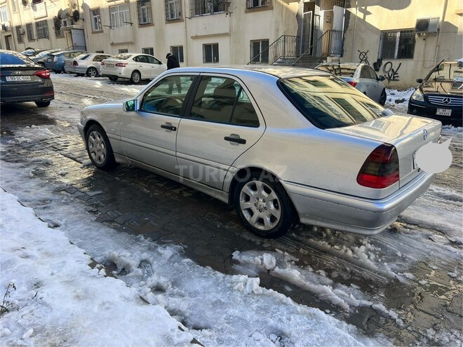 Mercedes C 200 1999, 285,056 km - 2.0 l - Bakı