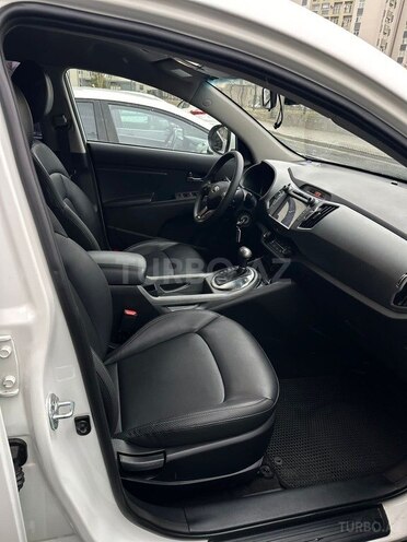 Kia Sportage 2014, 180,000 km - 2.0 l - Bakı