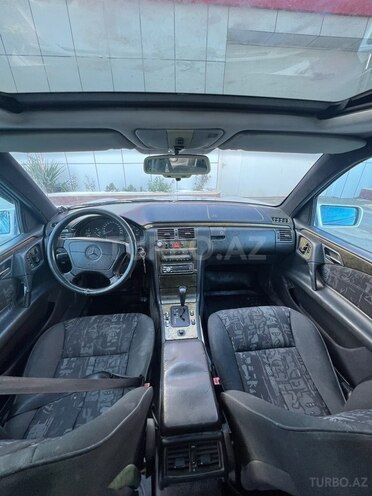 Mercedes E 290 1996, 461,000 km - 2.9 l - Bakı