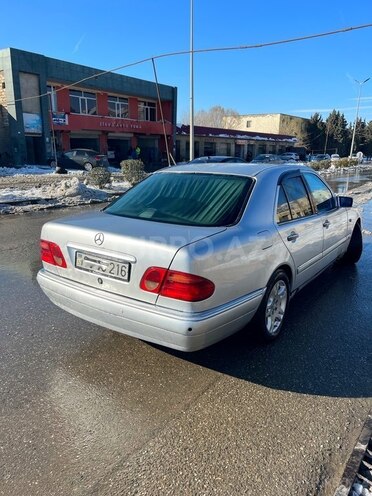 Mercedes E 290 1996, 461,000 km - 2.9 l - Bakı