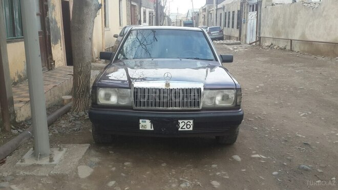 Mercedes 190 1991, 255,000 km - 2.0 l - Gəncə