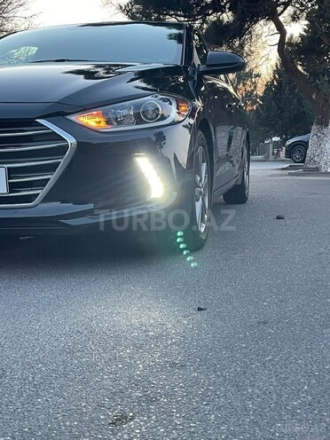 Hyundai Elantra 2017, 144,000 km - 2.0 л - Bakı