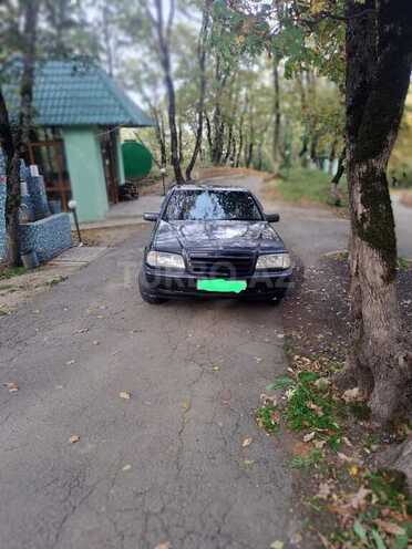 Mercedes C 200 1999, 250,000 km - 2.0 л - Bakı