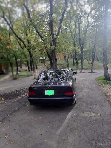 Mercedes C 200 1999, 250,000 km - 2.0 л - Bakı