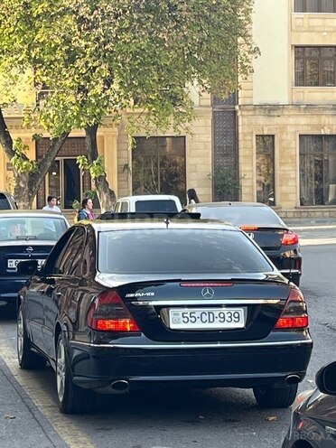 Mercedes E 200 2008, 270,000 km - 1.8 l - Şəki