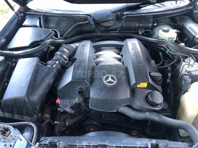 Mercedes E 240 1999, 336,000 km - 2.4 l - Zaqatala