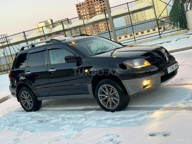 Mitsubishi Outlander 2004, 325,142 km - 2.4 l - Sumqayıt