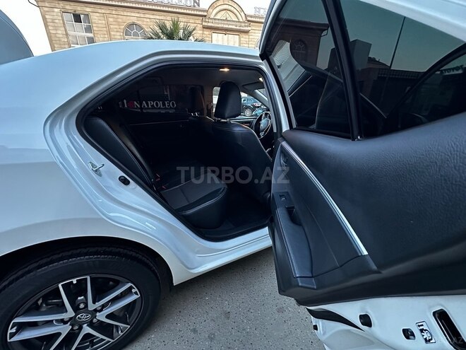 Toyota Corolla 2018, 188,000 km - 1.6 л - Bakı