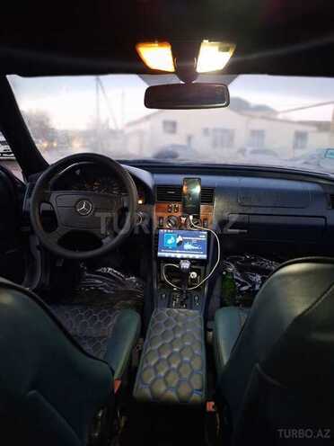 Mercedes C 220 1999, 241,524 km - 2.2 l - Bakı