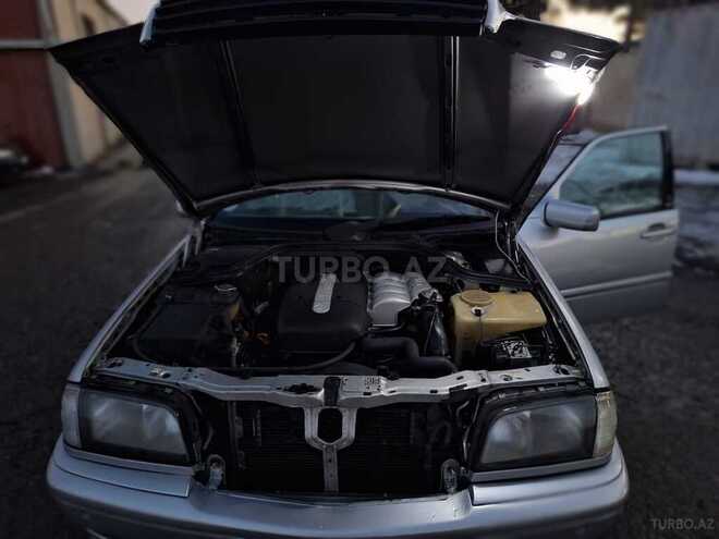 Mercedes C 220 1999, 241,524 km - 2.2 l - Bakı