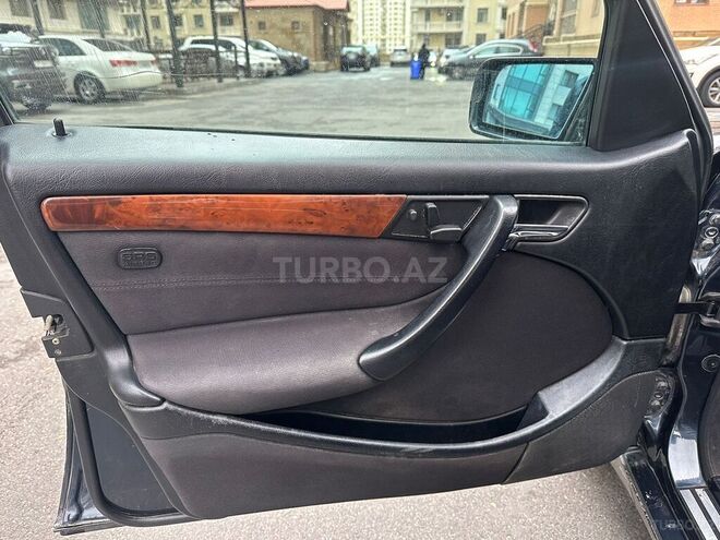 Mercedes C 240 1998, 280,000 km - 2.4 л - Bakı