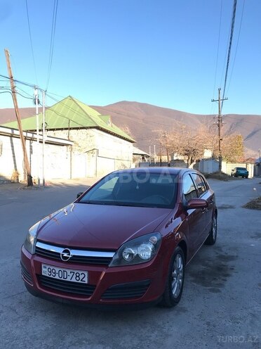 Opel Astra 2006, 185,000 km - 1.4 l - Şəki