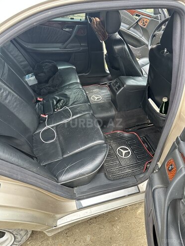 Mercedes E 320 2000, 45,000 km - 3.2 l - Yevlax