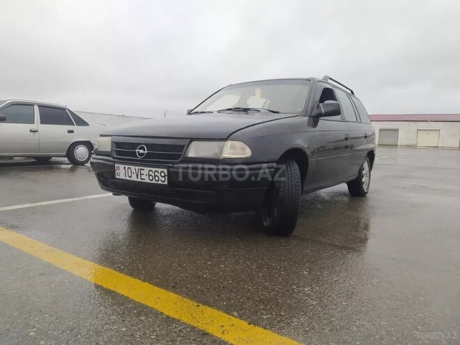 Opel Astra 1993, 243,231 km - 1.8 l - Bakı