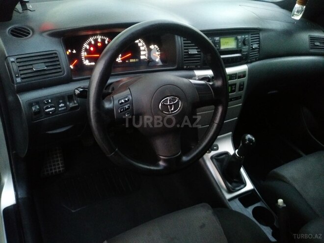 Toyota Corolla 2005, 285,000 km - 1.4 l - Ağdaş