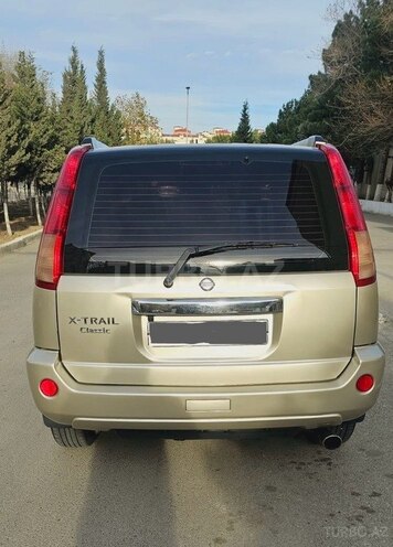 Nissan X-Trail 2010, 350,000 km - 2.5 l - Bakı