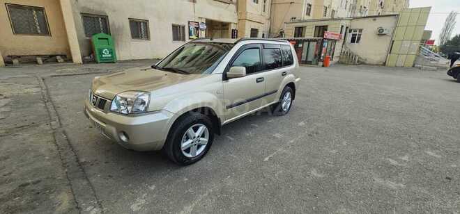 Nissan X-Trail 2010, 350,000 km - 2.5 l - Bakı
