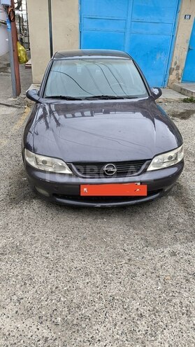 Opel Vectra 1996, 285,000 km - 2.0 l - Bakı