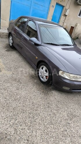 Opel Vectra 1996, 285,000 km - 2.0 l - Bakı