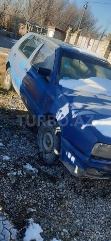 Volkswagen Golf 1994, 599,990 km - 1.8 l - Bərdə