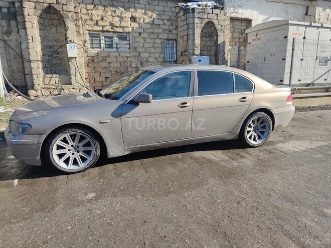 BMW 735 2002, 334,426 km - 3.6 l - Bakı