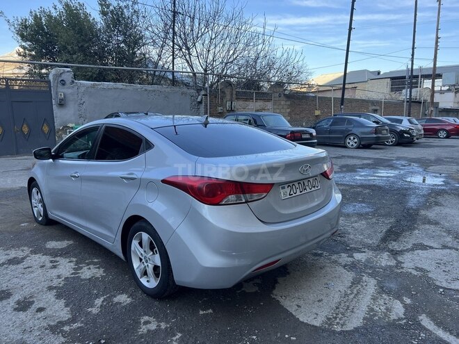 Hyundai Elantra 2013, 241,402 km - 1.8 l - Gəncə
