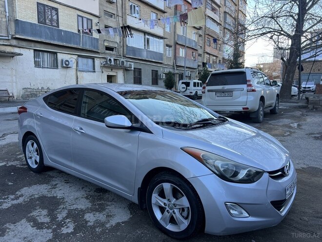 Hyundai Elantra 2013, 241,402 km - 1.8 l - Gəncə