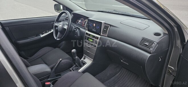 Toyota Corolla 2004, 303,176 km - 1.4 л - Gəncə