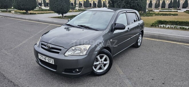 Toyota Corolla 2004, 303,176 km - 1.4 л - Gəncə