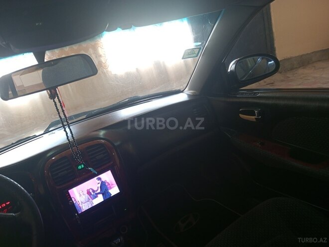 Hyundai Sonata 2004, 193,000 km - 2.0 l - Quba