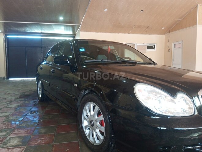 Hyundai Sonata 2004, 193,000 km - 2.0 l - Quba