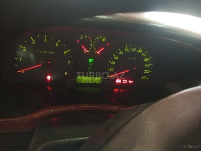 Hyundai Sonata 2004, 193,000 km - 2.0 l - Quba